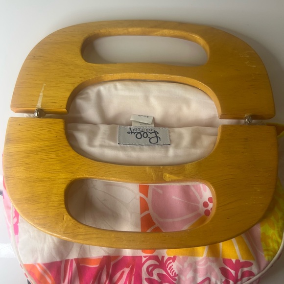 Lilly Pulitzer Floral Tote with Wooden Handle - Picture 6 of 11